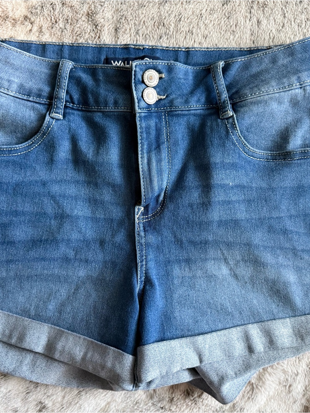 Wallflower Medium Blue Rolled-Hem Jean Shorts